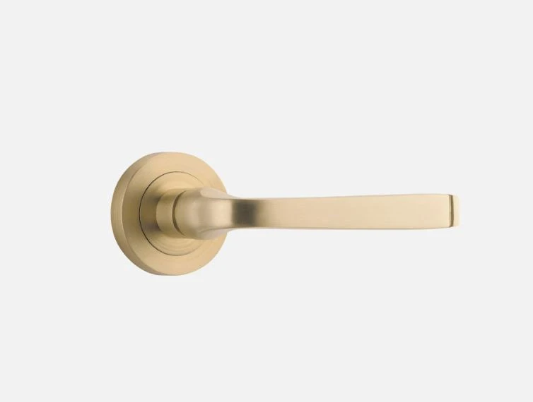 IVER DOOR LEVER ANNECY ROUND ROSE BACKPLATE 1 IVER DOOR LEVER ANNECY ROUND ROSE BACKPLATE