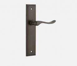 Door Handles & Levers IVER DOOR LEVER STIRLING STEPPED BACKPLATE 27 Door Handles & Levers IVER DOOR LEVER STIRLING STEPPED BACKPLATE