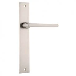IVER DOOR LEVER BALTIMORE RECTANGULAR BACKPLATE