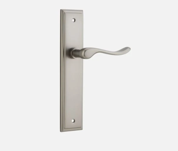 Door Handles & Levers IVER DOOR LEVER STIRLING STEPPED BACKPLATE 19 Door Handles & Levers IVER DOOR LEVER STIRLING STEPPED BACKPLATE