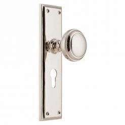 TRADCO MILTON DOOR KNOB ON PLATE 72 TRADCO MILTON DOOR KNOB ON PLATE