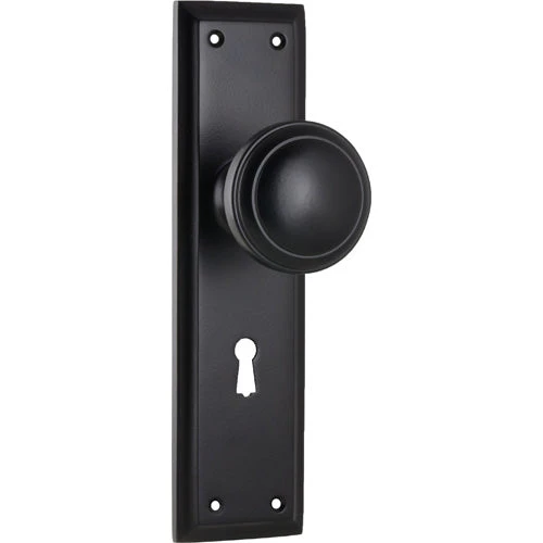 TRADCO MILTON DOOR KNOB ON PLATE 20 TRADCO MILTON DOOR KNOB ON PLATE