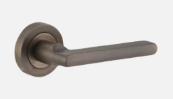 Door Handles & Levers IVER DOOR LEVER BALTIMORE ROUND ROSE 13 Door Handles & Levers IVER DOOR LEVER BALTIMORE ROUND ROSE