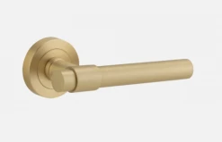 IVER DOOR LEVER HELSINKI ROUND ROSE